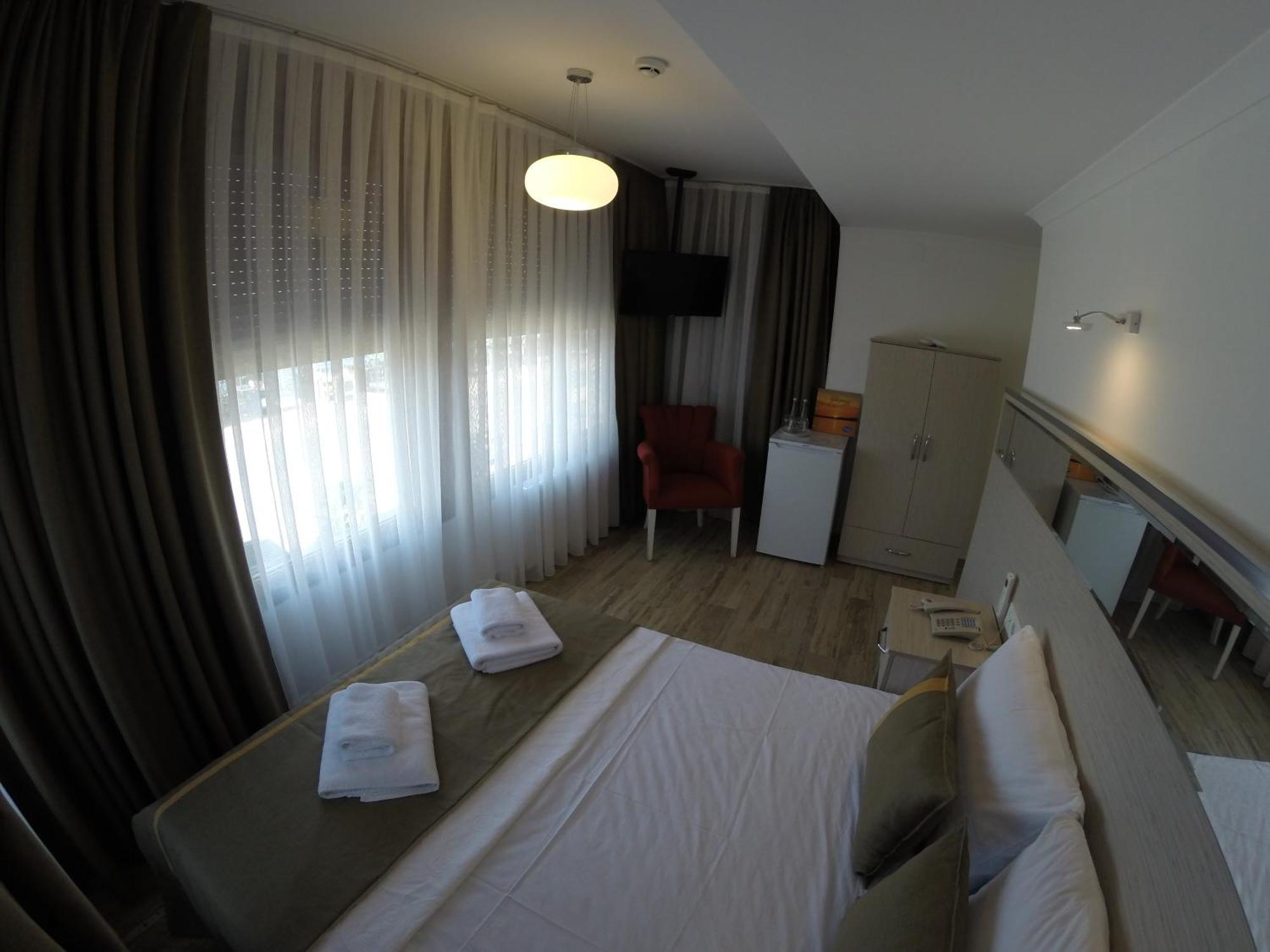 Yakamoz Otel Urla Exteriér fotografie