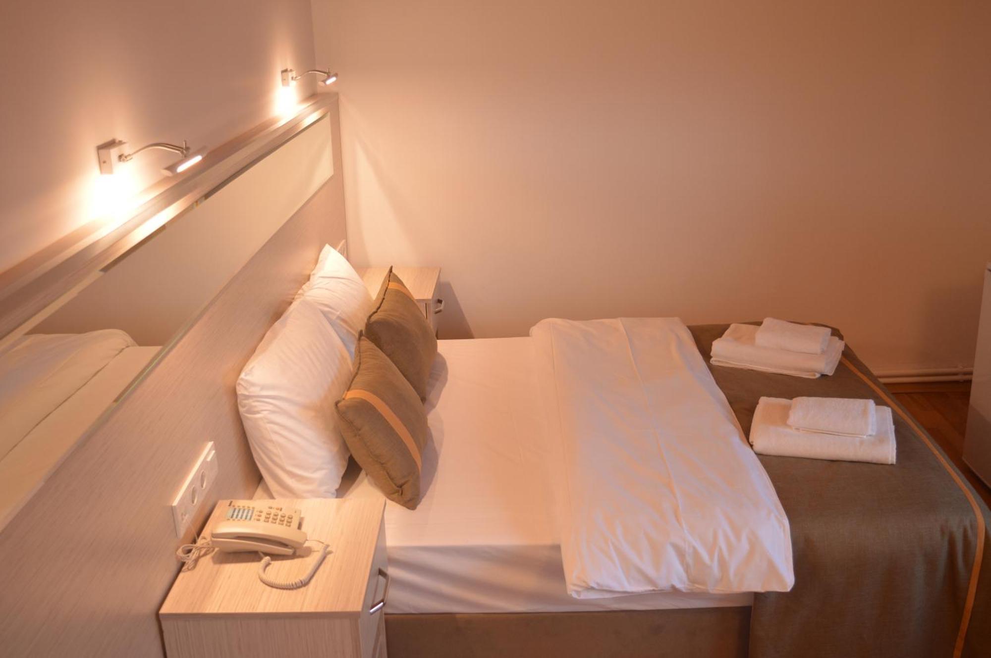 Yakamoz Otel Urla Exteriér fotografie