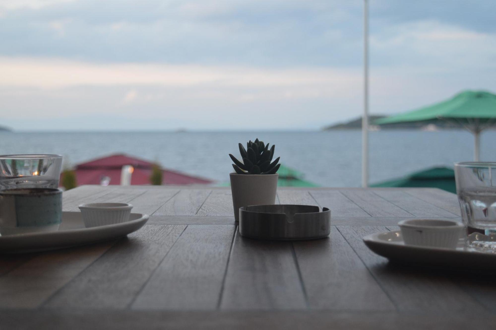 Yakamoz Otel Urla Exteriér fotografie